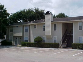 Royal Oaks of Pearland Apartments Pearland, TX 77581