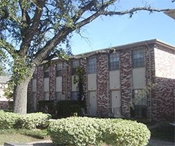 Monticello Square Apartments