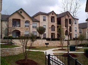 Colonnade Apartments